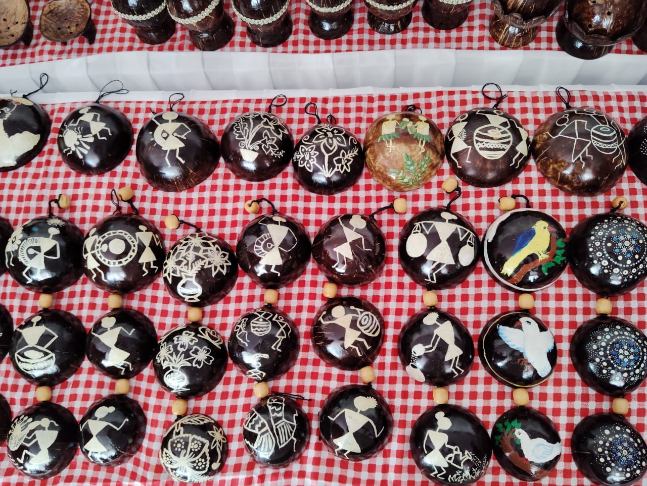 Display of value added coconut shells artefacts made by the GSDP trainees during the valedictory fun
